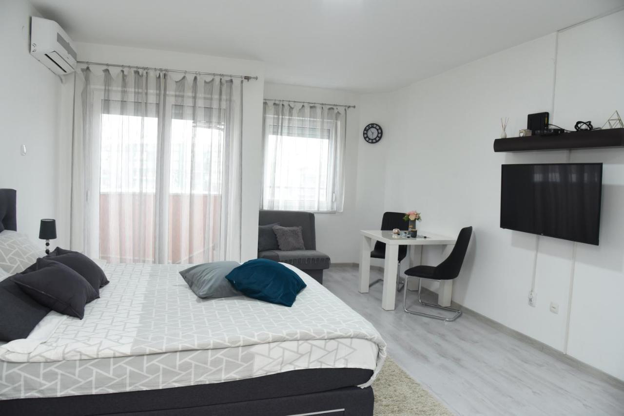 Apartmani Sofronic Loznica 2 외부 사진